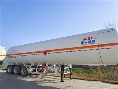 LNG輸送燃料タンカー